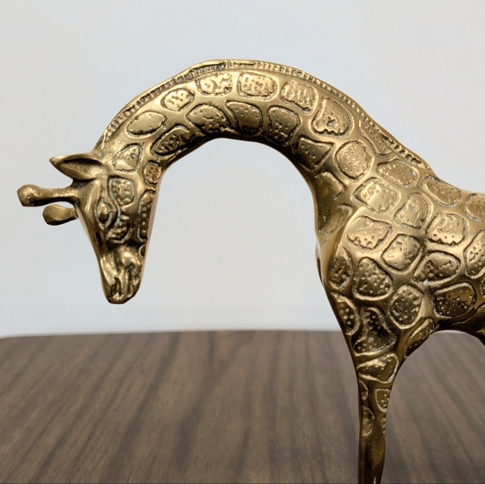 Bright Shiny Brass Giraffe Statue Figurine Gold Tone - Picture 2 of 6